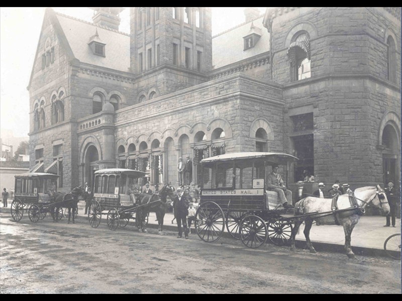 1900 Screen Mail Wagon
