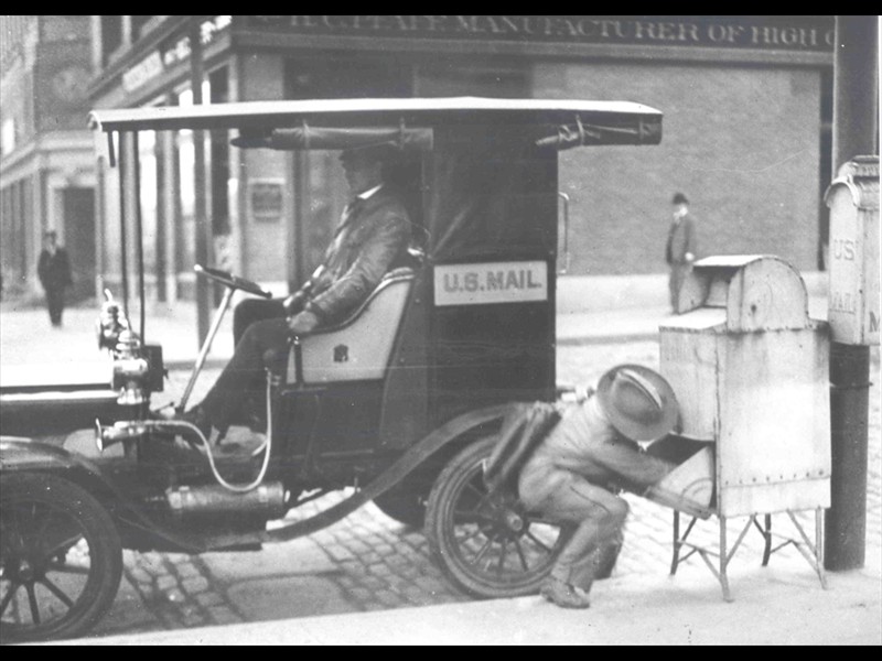 1906 Gas Mail Automobile