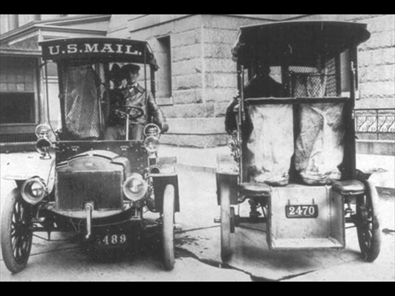 1918 Columbian Mark Mail truck2